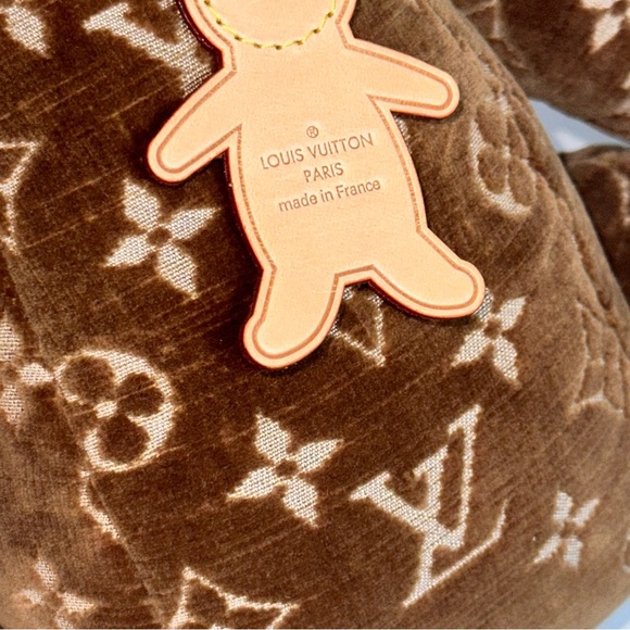 Louis Vuitton Teddy Bear Monogram Doudou Stuffed velour Brown - Picture 7 of 15